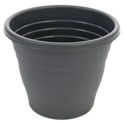 B&M Ascot Round Planter 30cm - Black