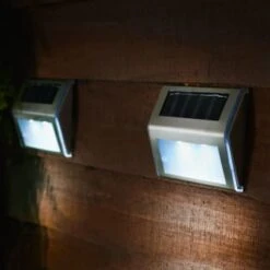 Solar Powered Stainless Steel Fence Lights 4pk -EcoPatio Shop 382952 4pk solar powered stainless steel fence wall lights cool white leds